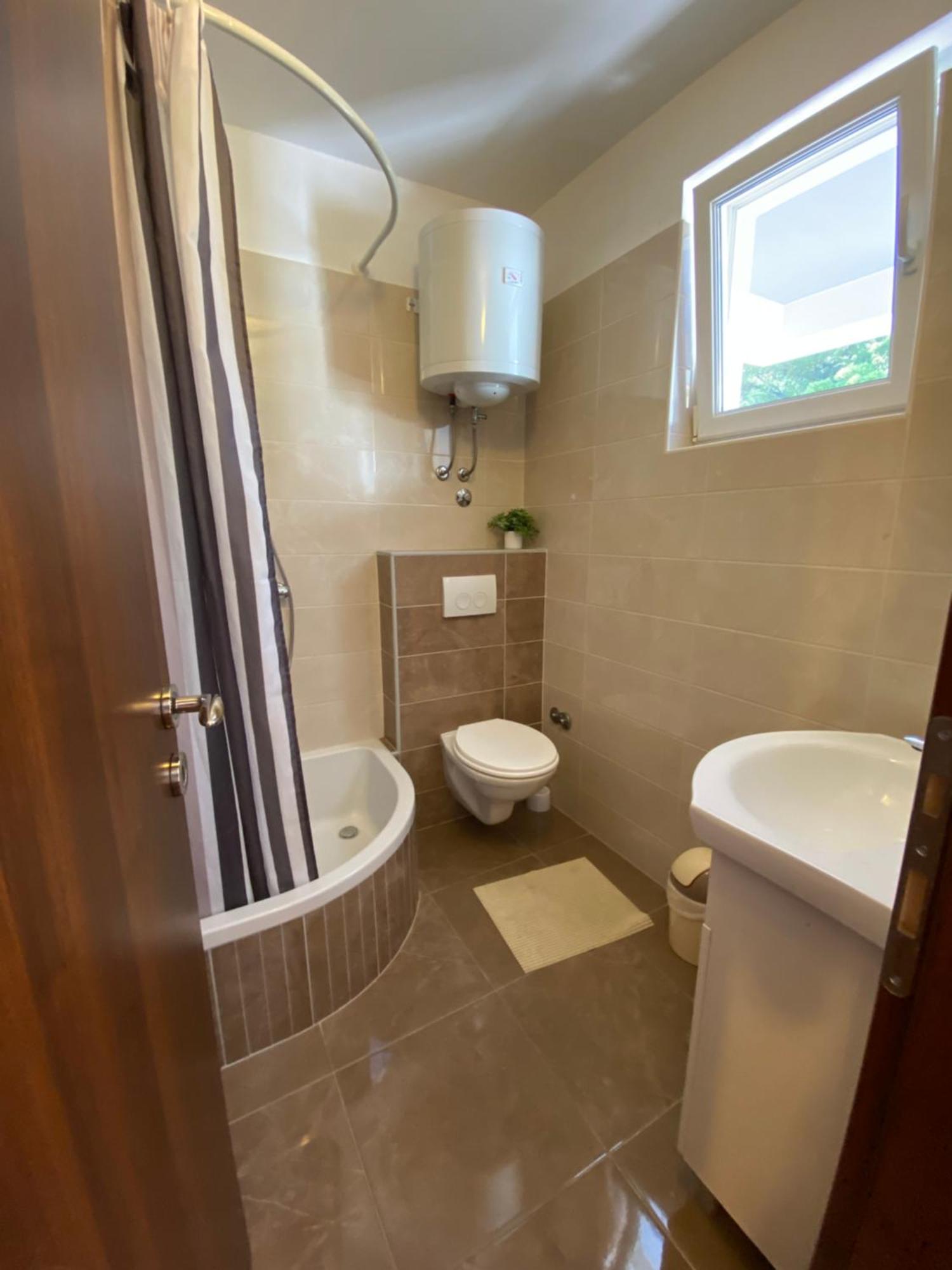 Duće Apartment Toni מראה חיצוני תמונה
